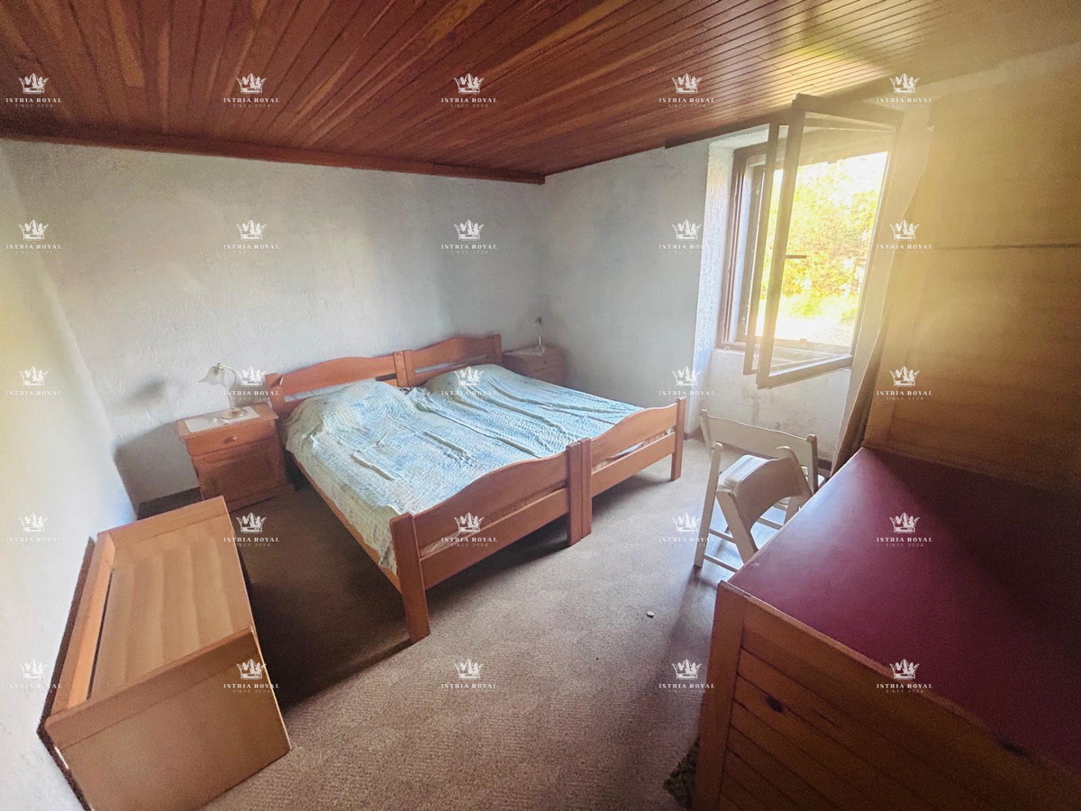 Hiša z razgledom na morje na območju Istre – 170 m² bivalne površine na 665 m² zemljišča | Cena: 250.000 €